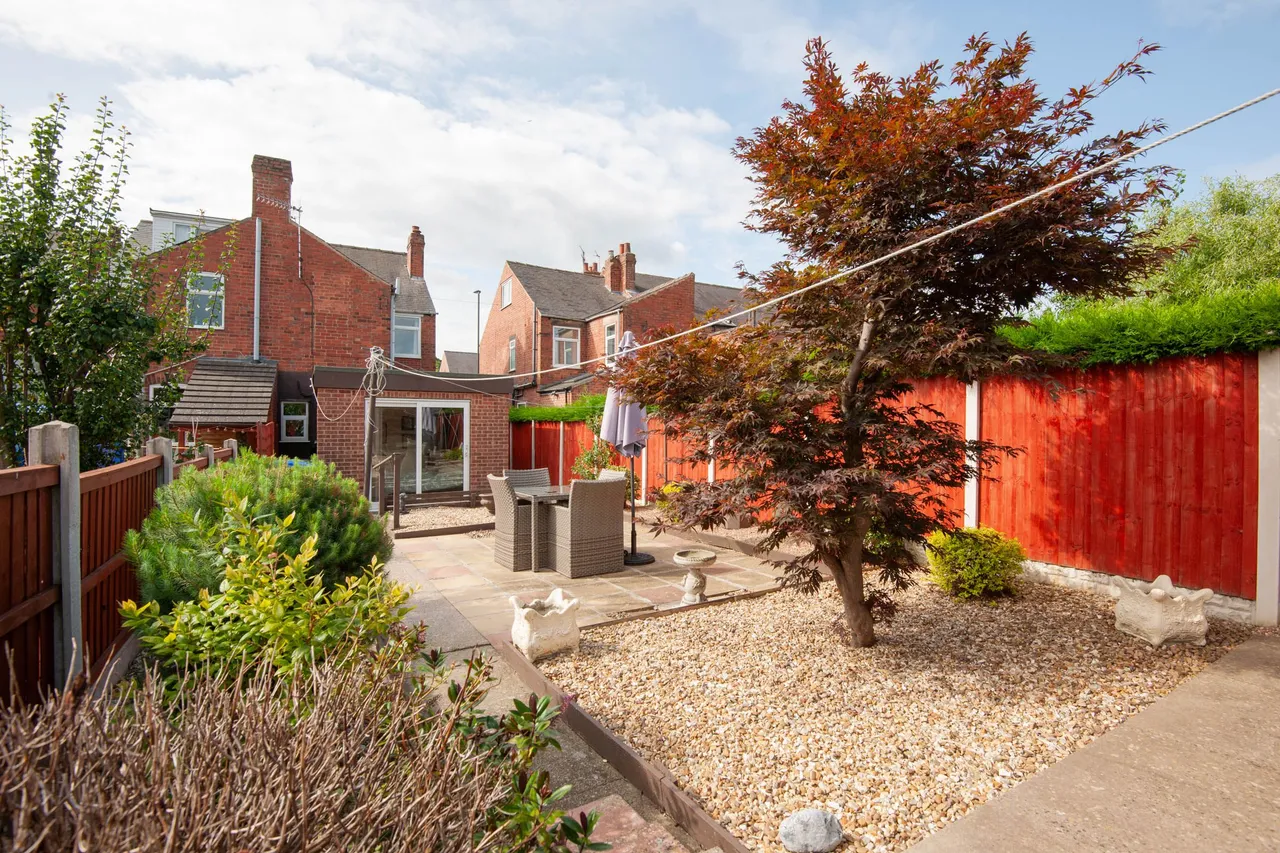 Chatsworth Road, Chesterfield, S40, photo 6