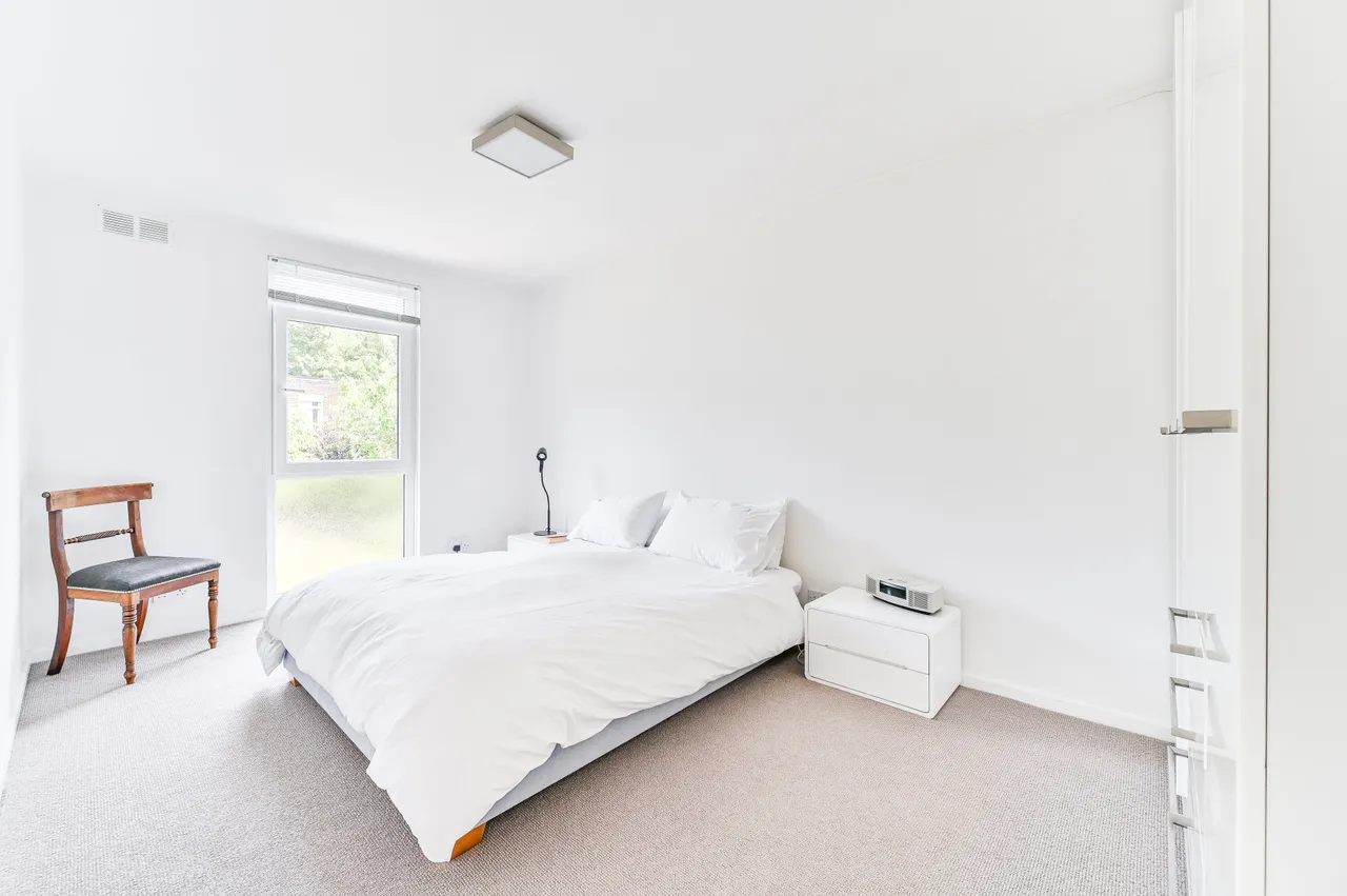 5 Caroline Close, Croydon, photo 11