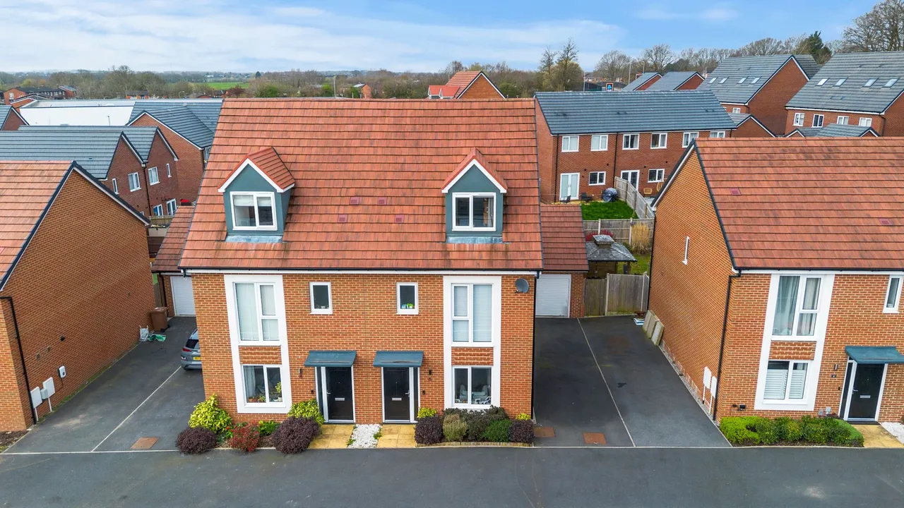 Peninsula Drive, Newton-Le-Willows, Newton-Le-Willows, WA12 8AP, photo 25