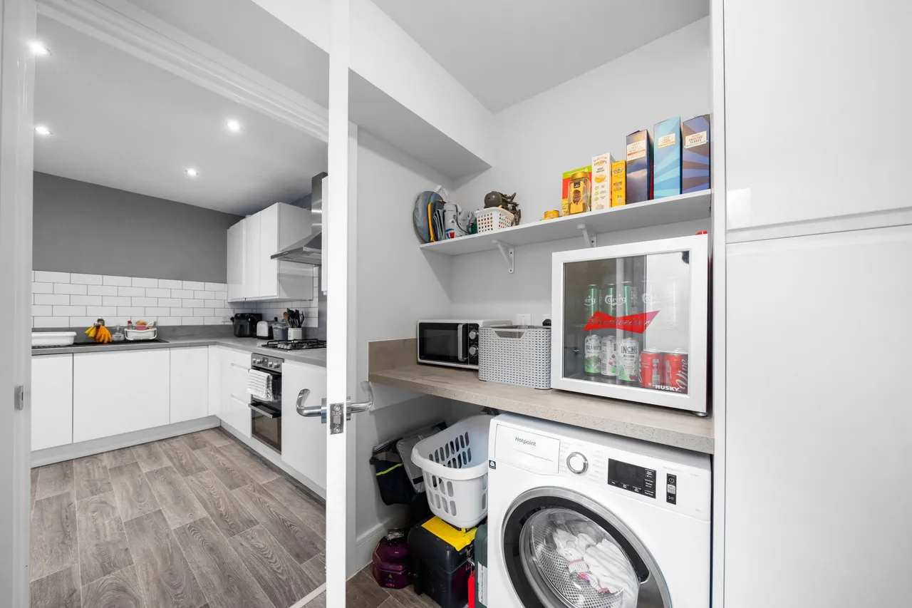 Peninsula Drive, Newton-Le-Willows, Newton-Le-Willows, WA12 8AP, photo 11