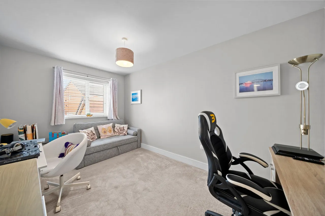 Peninsula Drive, Newton-Le-Willows, Newton-Le-Willows, WA12 8AP, photo 19