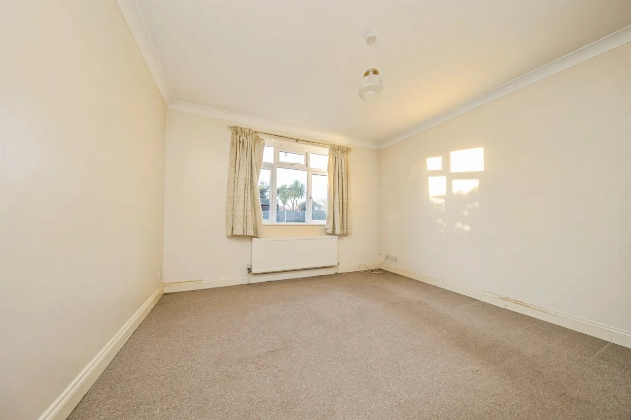 Thorpe Road, Clacton-On-Sea, photo 8