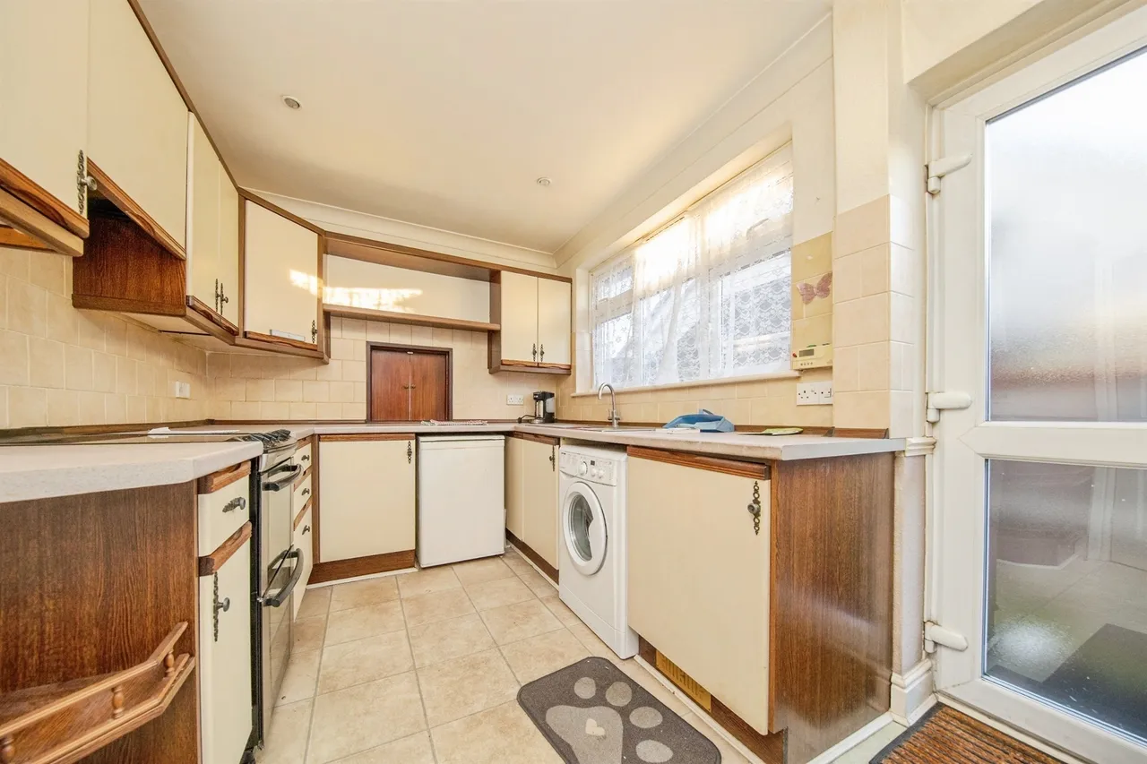 Thorpe Road, Clacton-On-Sea, photo 3