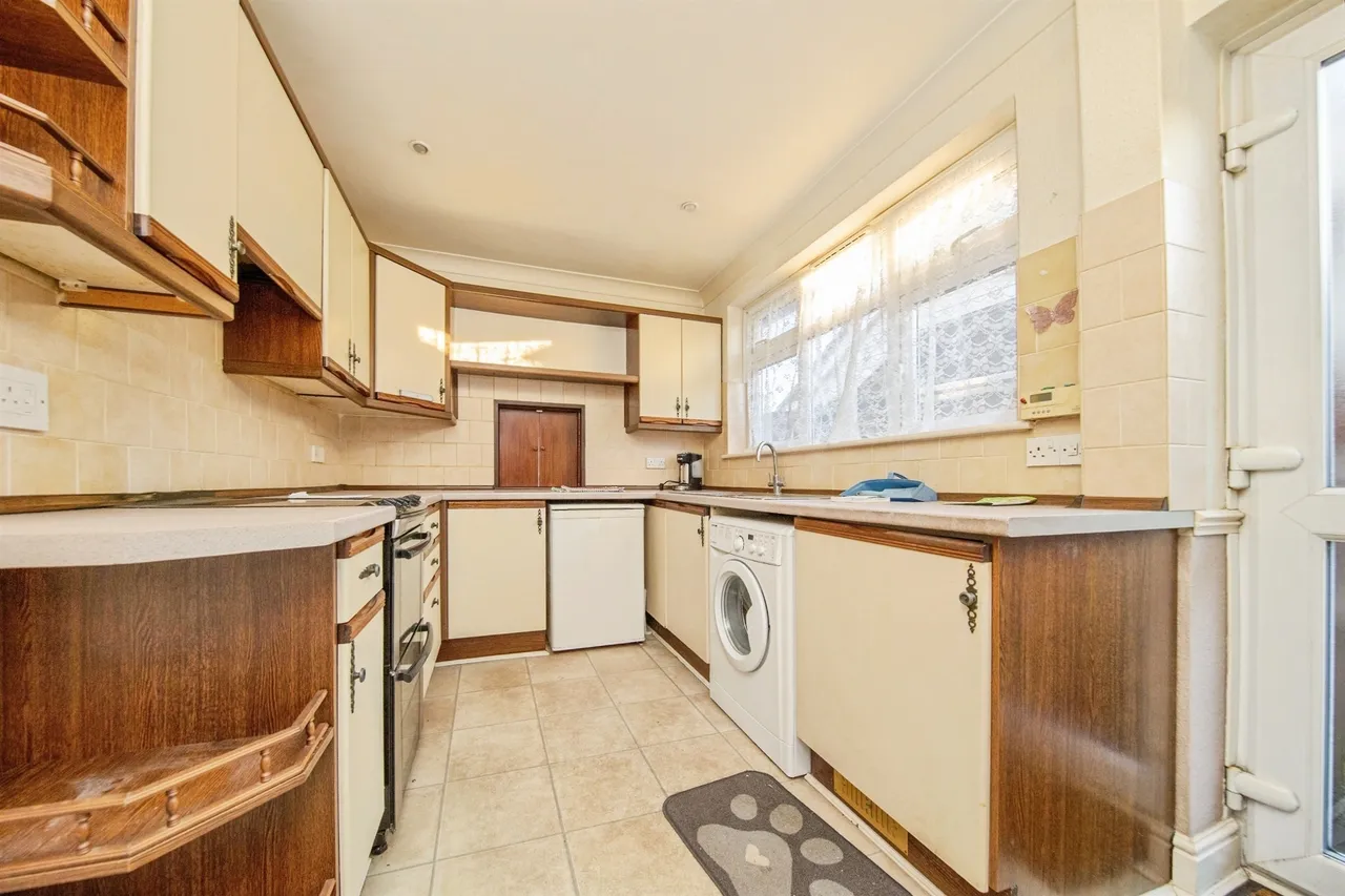 Thorpe Road, Clacton-On-Sea, photo 5