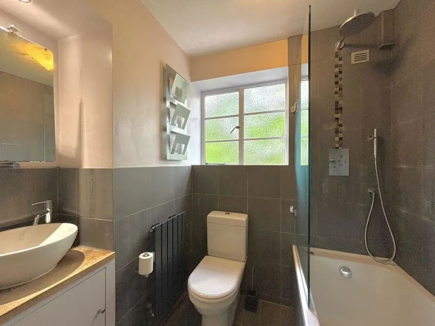 Dukes House, W4, photo 7