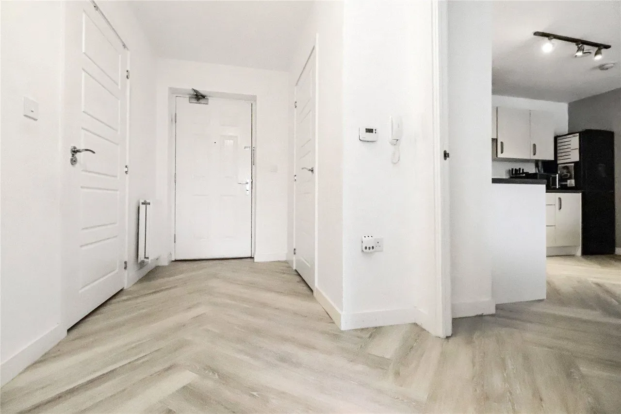 Morris Drive, Belvedere, DA17, photo 5