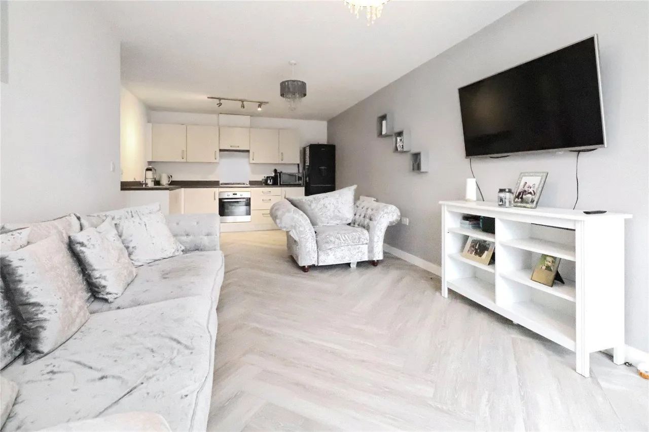 Morris Drive, Belvedere, DA17, photo 3
