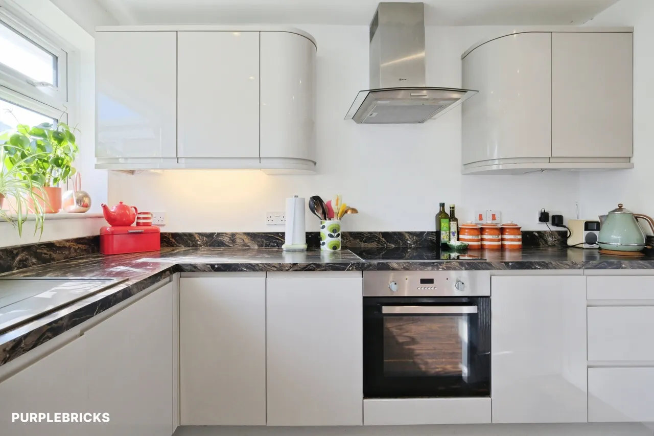 Jessopp Avenue, Bridport, DT6, photo 13