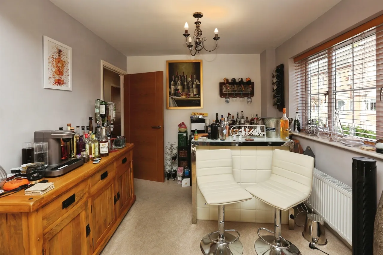 Watson Court, Hedge End, Southampton, photo 6
