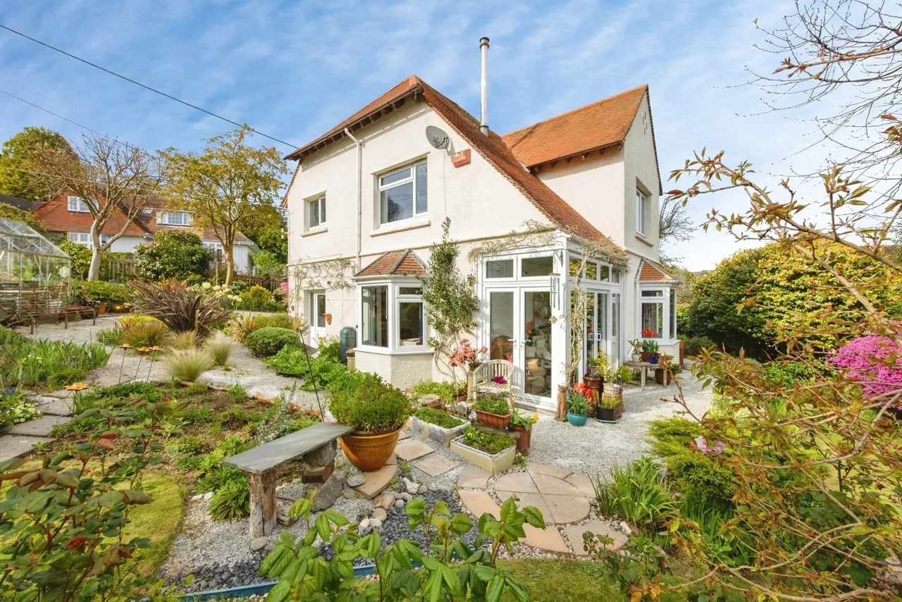Trevarrick Road, St. Austell, PL25, photo 2