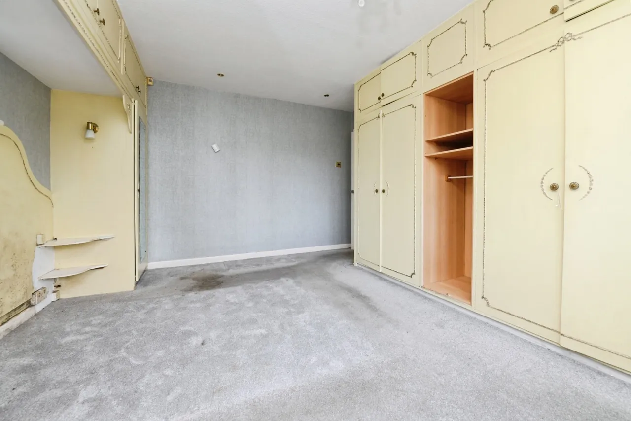 Station Road, Thorpe Bay, Essex, SS1, photo 9