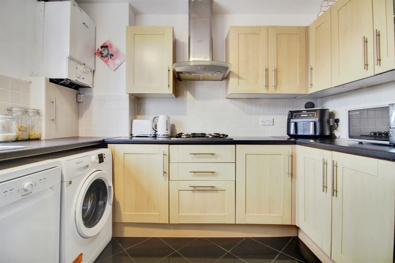 Homestead Court, Welwyn Garden City, photo 8