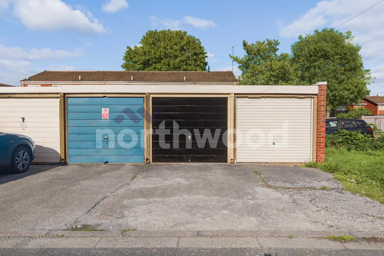 Colesborne Close, Worcester, WR4, photo 12