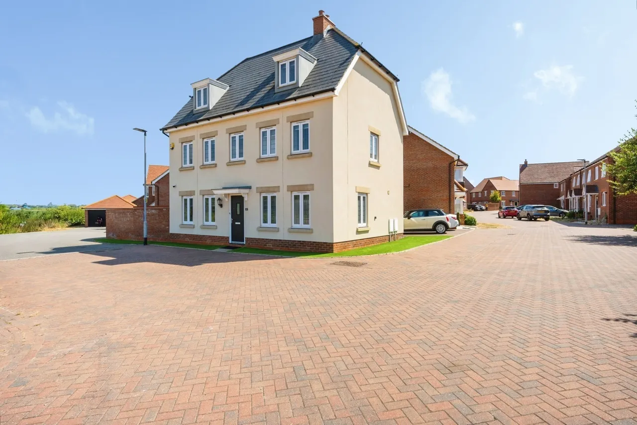 Perch Mews, Biddenham, Bedford, Bedfordshire, MK40, photo 24
