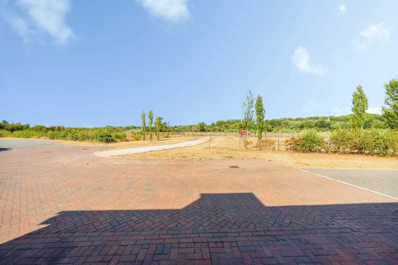Perch Mews, Biddenham, Bedford, Bedfordshire, MK40, photo 23