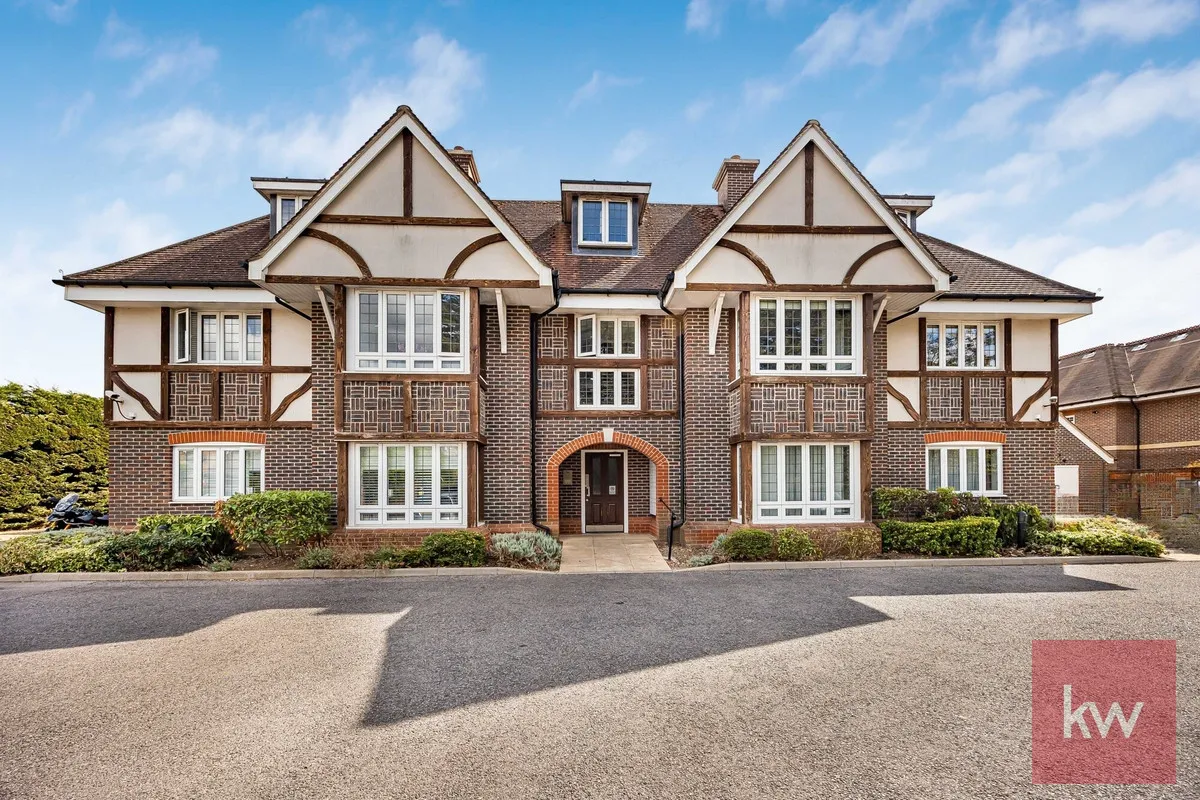 2 bed flat for sale, Maidenhead, SL6