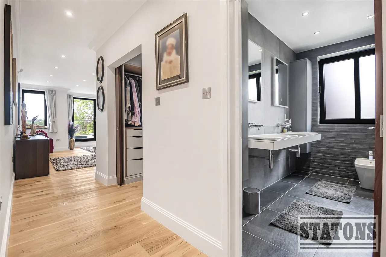 Camlet Way, Hadley Wood, EN4 0NL, photo 22