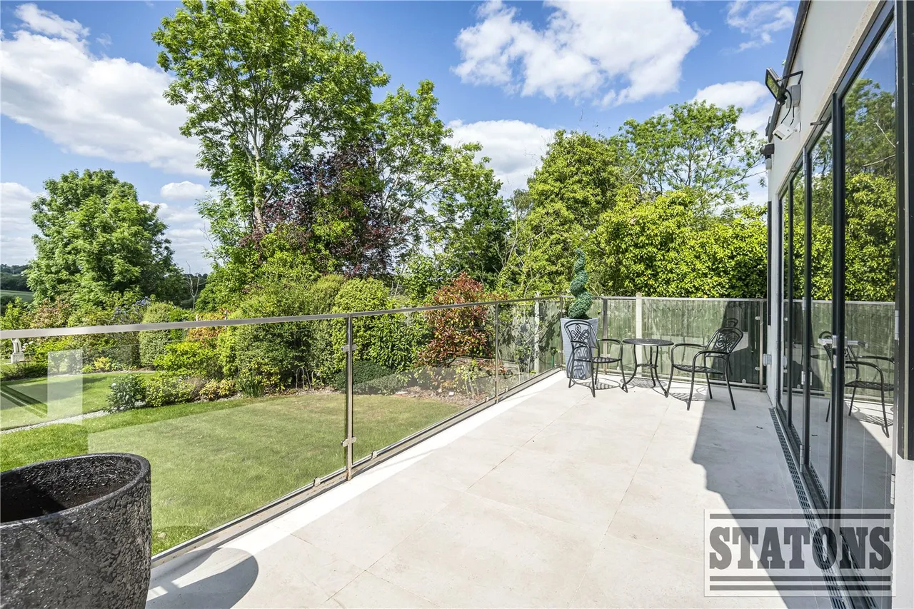 Camlet Way, Hadley Wood, EN4 0NL, photo 37