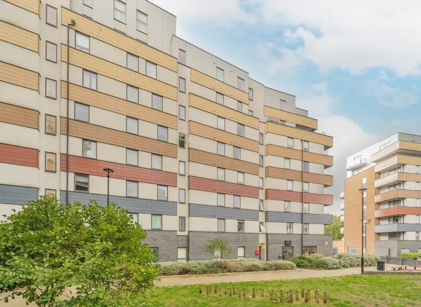 Montmorency Gardens, Southgate, N11, photo 6