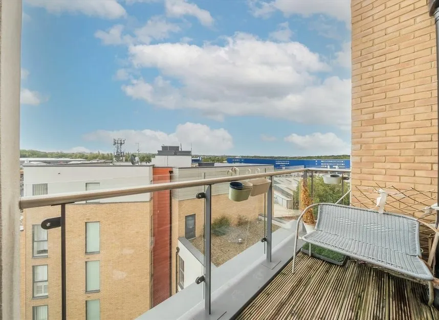 Montmorency Gardens, Southgate, N11, photo 5