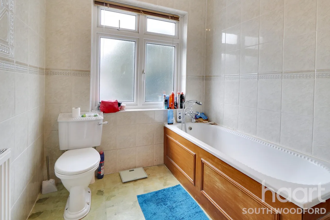 Hermon Hill, Wanstead, E18, photo 6