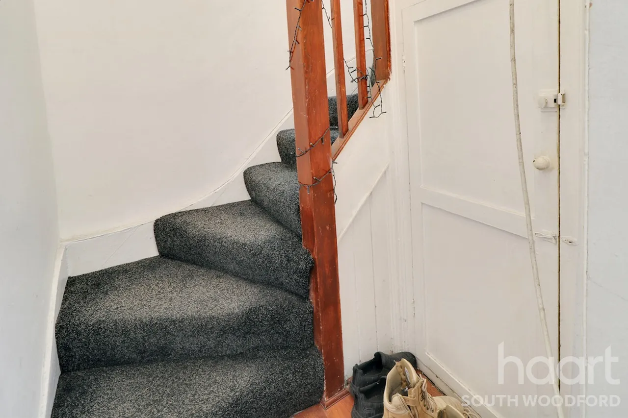Hermon Hill, Wanstead, E18, photo 7