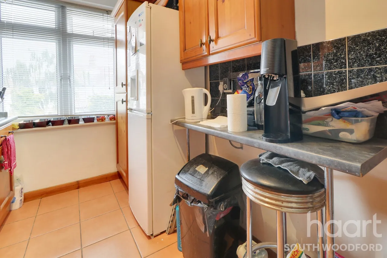 Hermon Hill, Wanstead, E18, photo 10