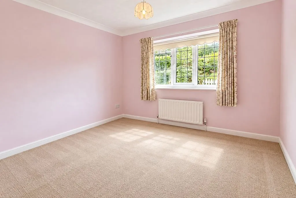 Covill Close, Great Gonerby, NG31, photo 10