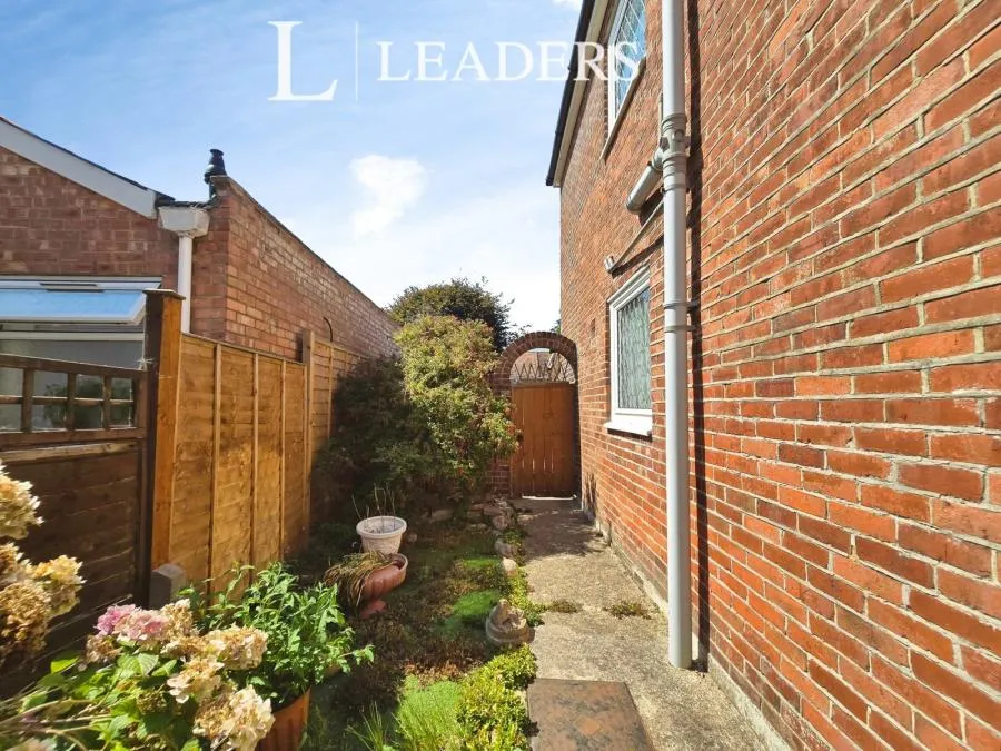 Grove Road, Gosport, PO12, photo 13