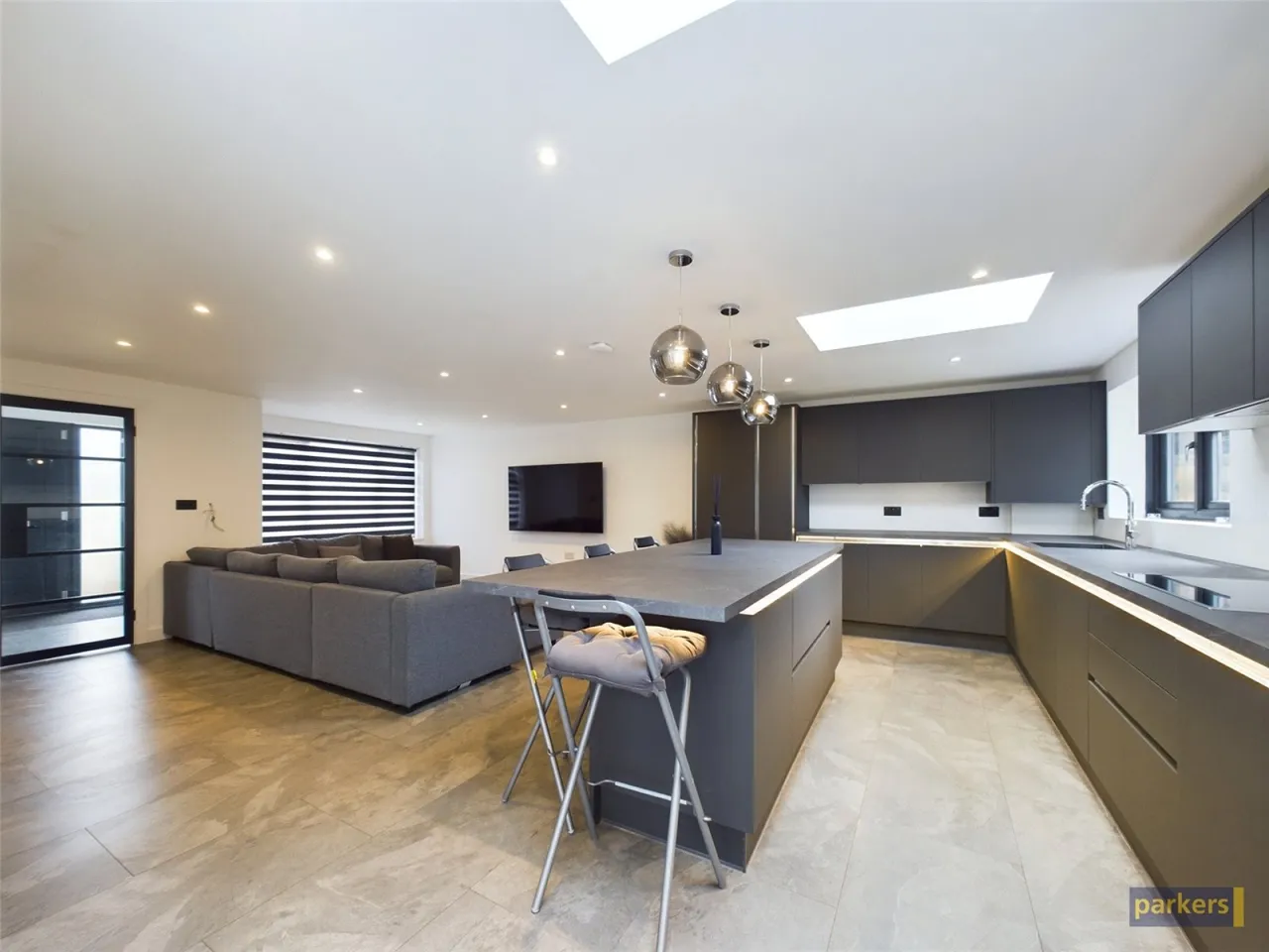Rosedale Crescent, Earley, RG6, photo 4