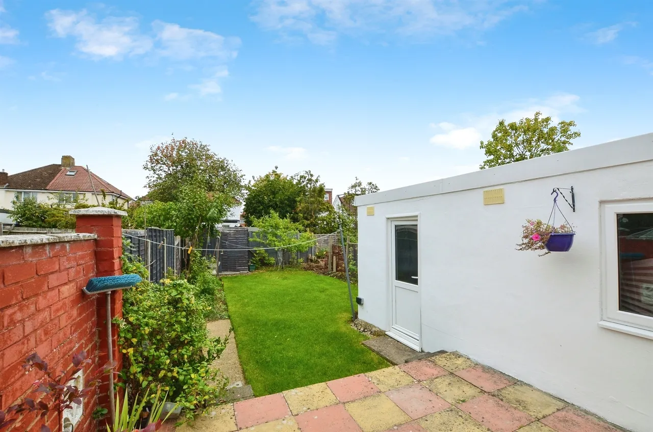 Kenton Lane, Harrow, photo 10