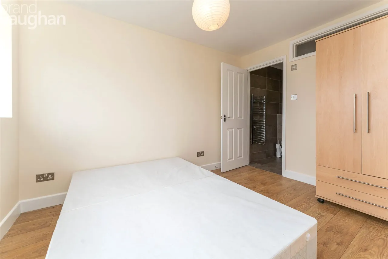 Wolverstone Drive, Brighton, BN1, photo 4