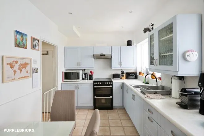 3 bed house for sale, Jutsums Lane, Romford, RM7