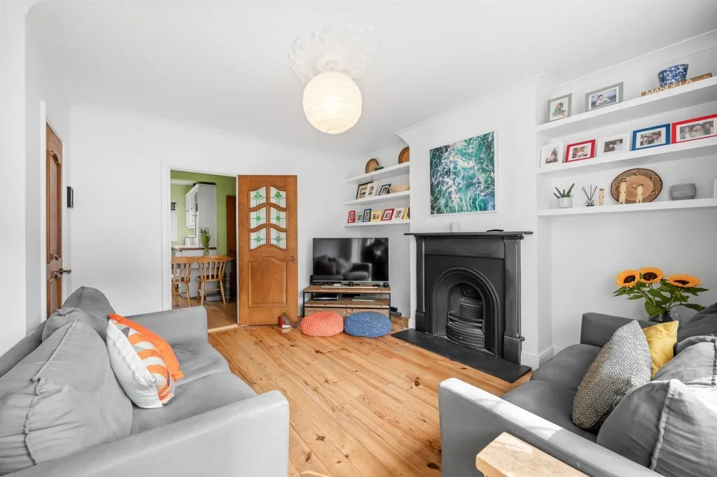 Martin Bowes Road, SE9, photo 2
