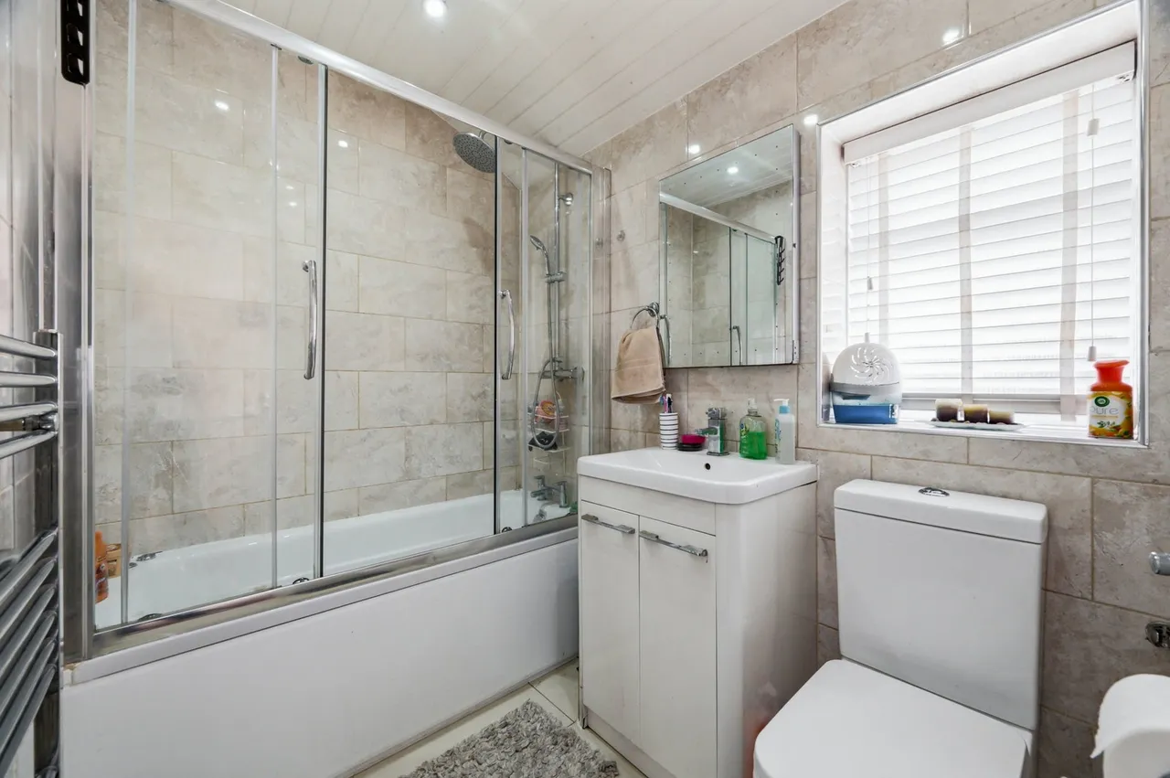 Ripley Close, Slough, SL3, photo 14