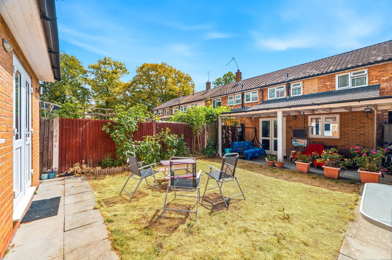 Ripley Close, Slough, SL3, photo 16