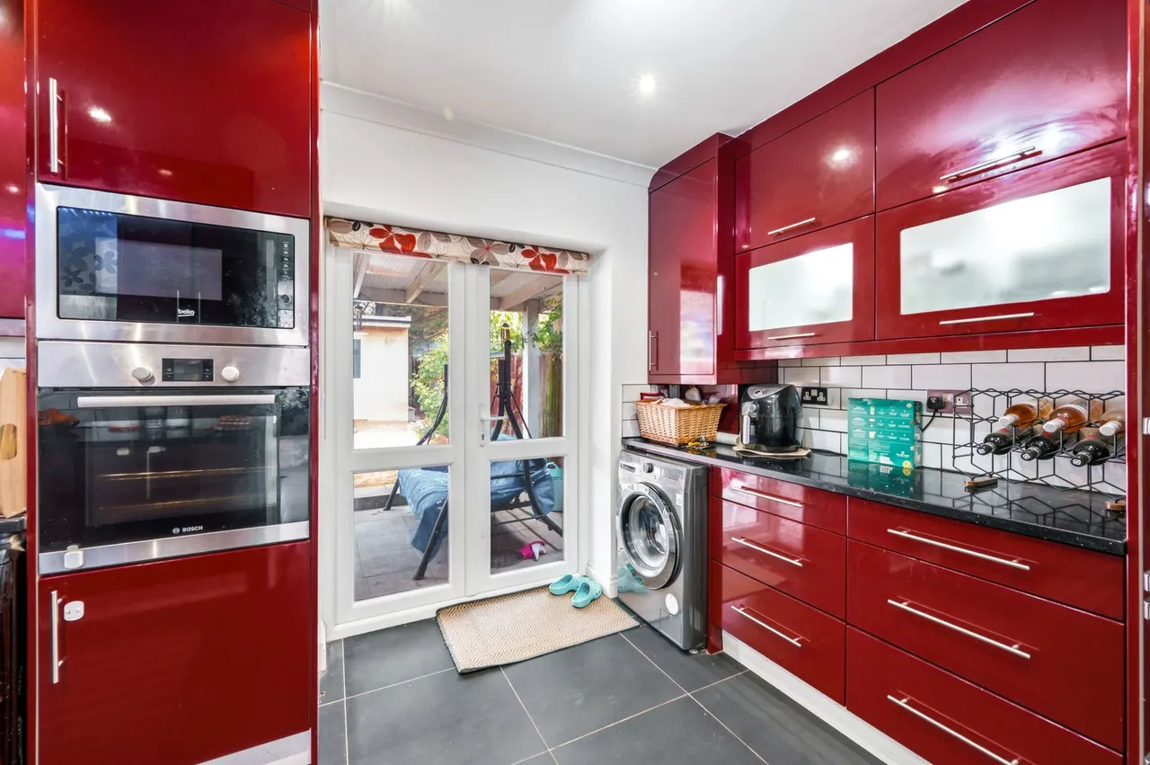 Ripley Close, Slough, SL3, photo 8