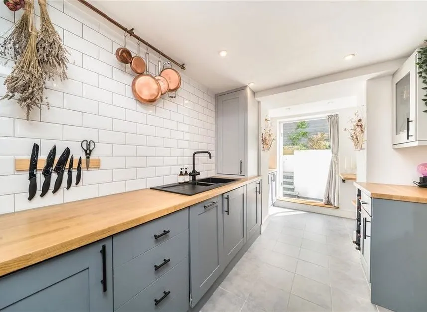 Clapham Common South Side, Clapham, SW4, photo 5