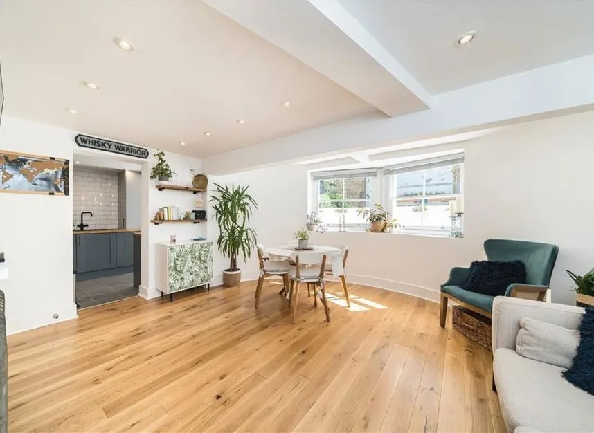 Clapham Common South Side, Clapham, SW4, photo 2