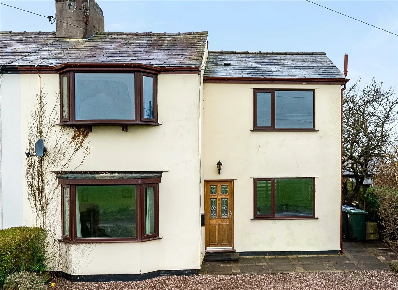 3 bed property for sale, Back Lane, Aughton, L39