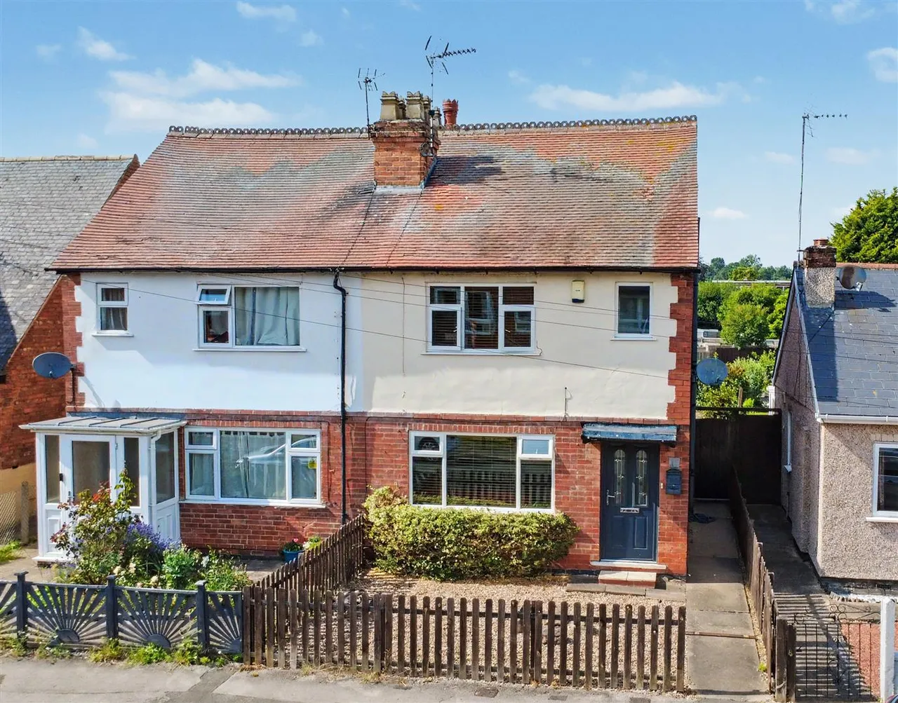 2 bed house for sale, Portland Road, Toton, NG9
