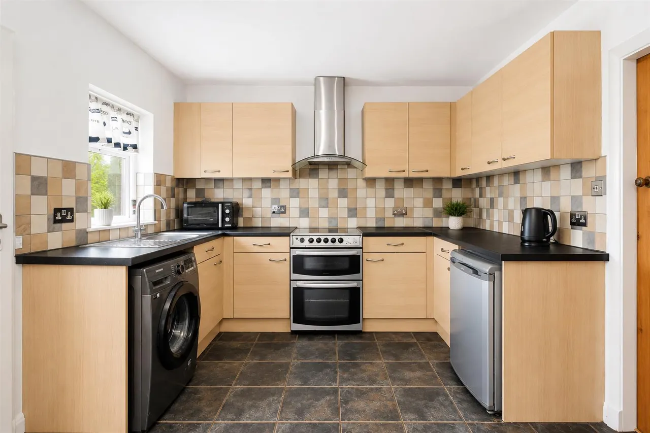 Portland Road, Toton, NG9, photo 6