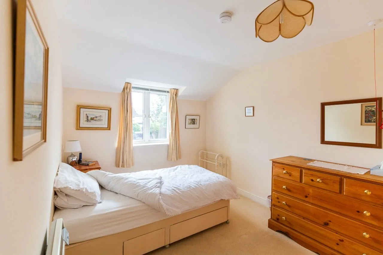 Henleaze Road, Bristol, BS9, photo 5