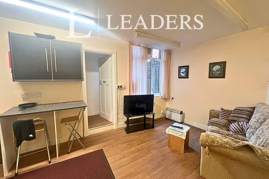 South Parade, Skegness, PE25, photo 3