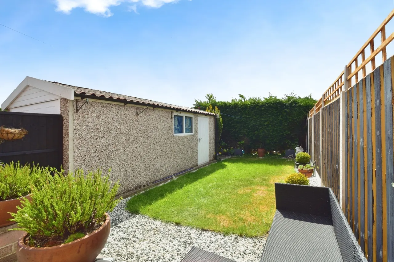Farnley Avenue, Sheffield, South Yorkshire, S6, photo 15