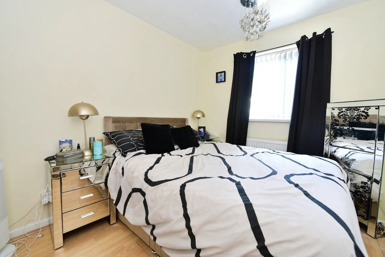 Farnley Avenue, Sheffield, South Yorkshire, S6, photo 9