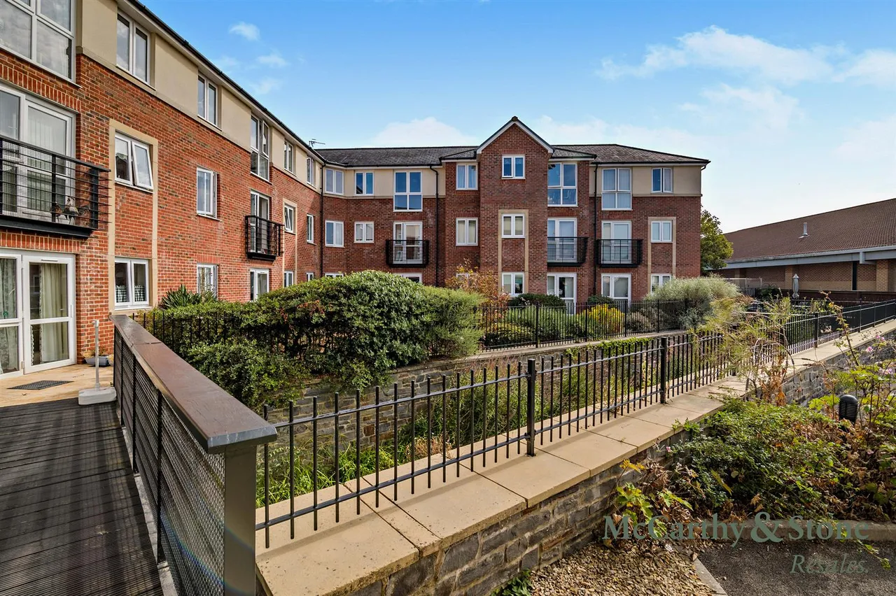 1 bed flat for sale, Coleridge Vale Road North, Clevedon, BS21