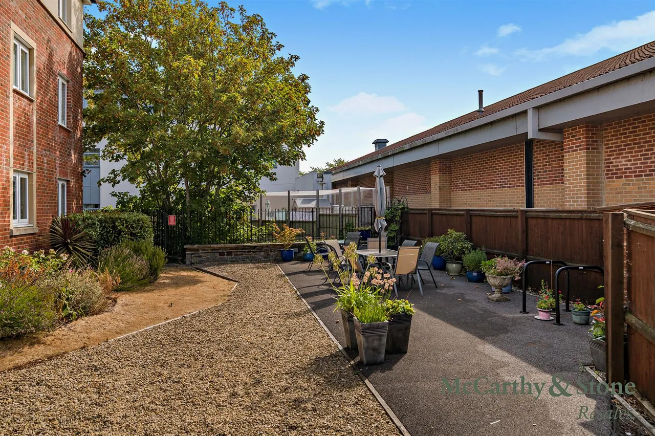 Coleridge Vale Road North, Clevedon, BS21, photo 13