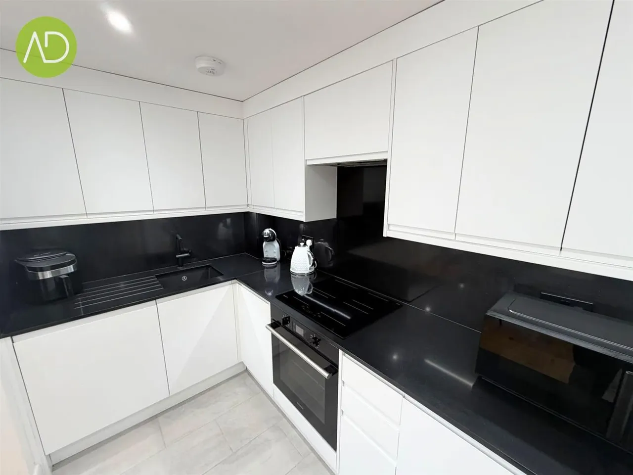 Sorbus Road, Broxbourne EN10 6GD, photo 2