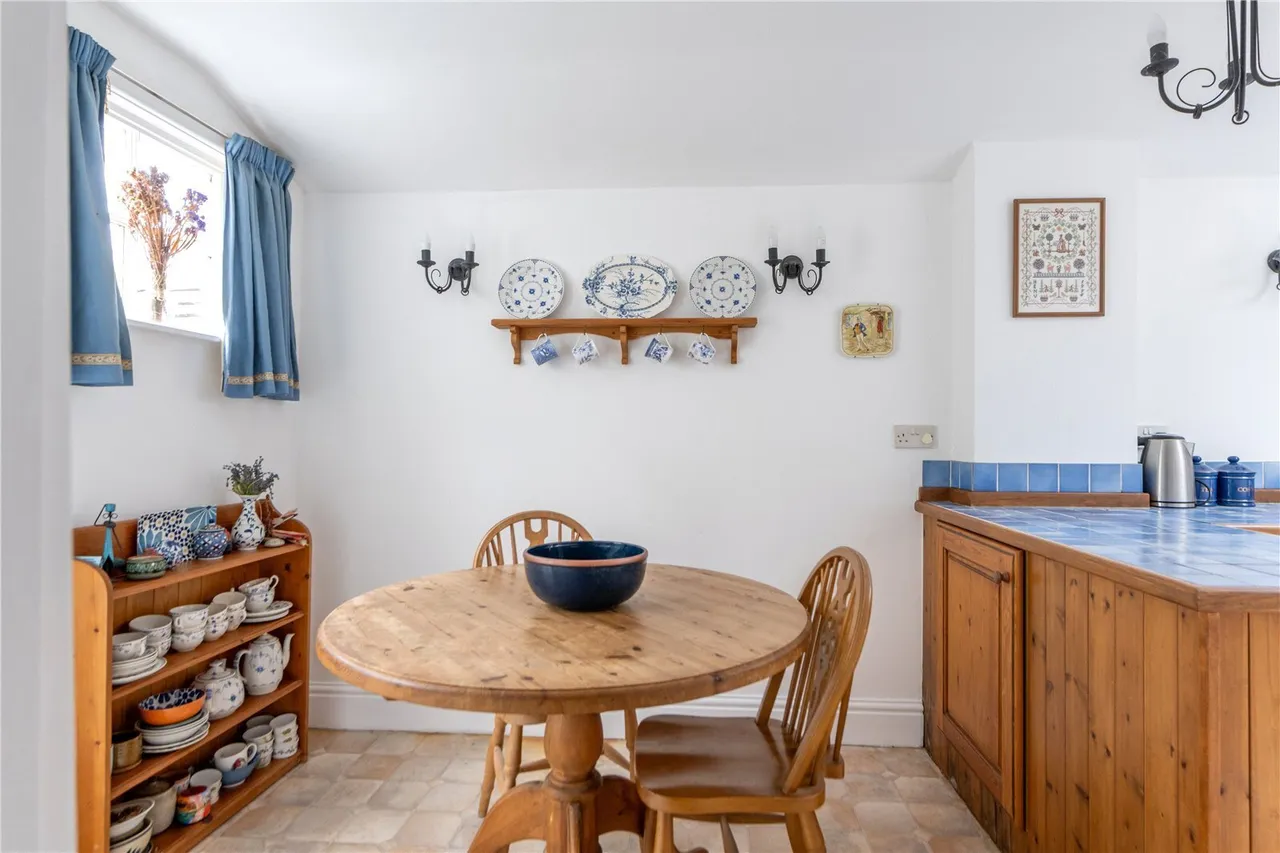 Buckhorn Weston, Gillingham, SP8, photo 6